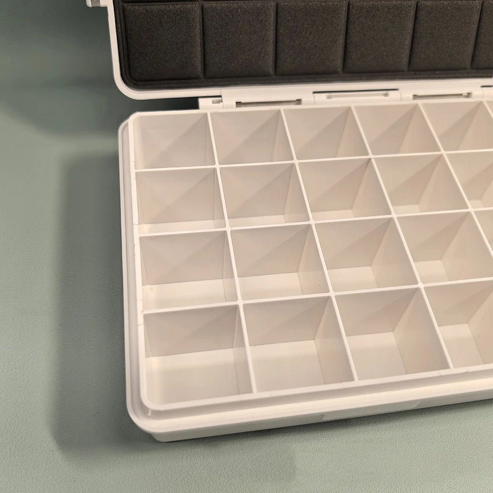 Sealed Grid Paint Box